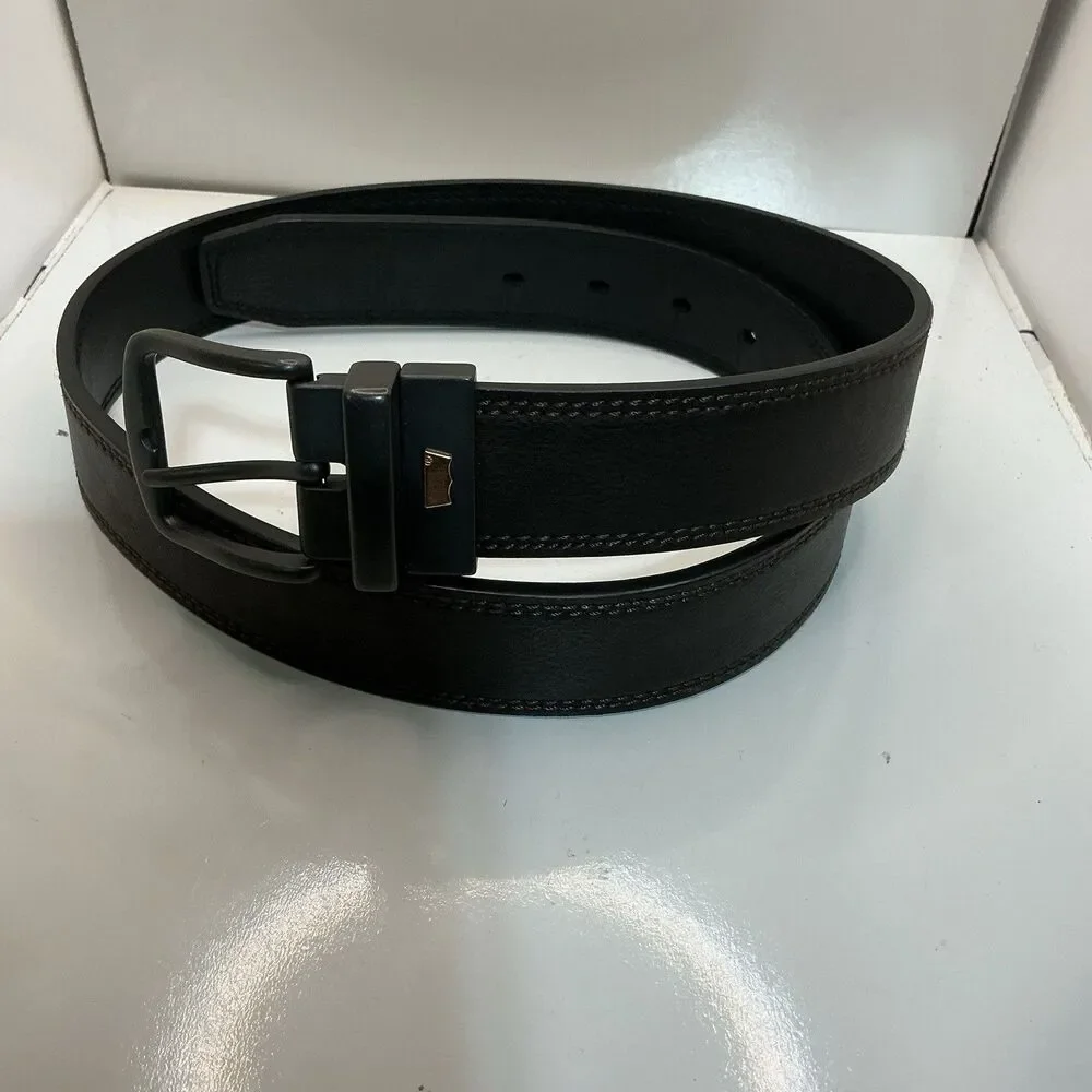 Levi’s Belt Men’s 32 Black Synthetic Leather Solid Casual Gunmetal Buckle